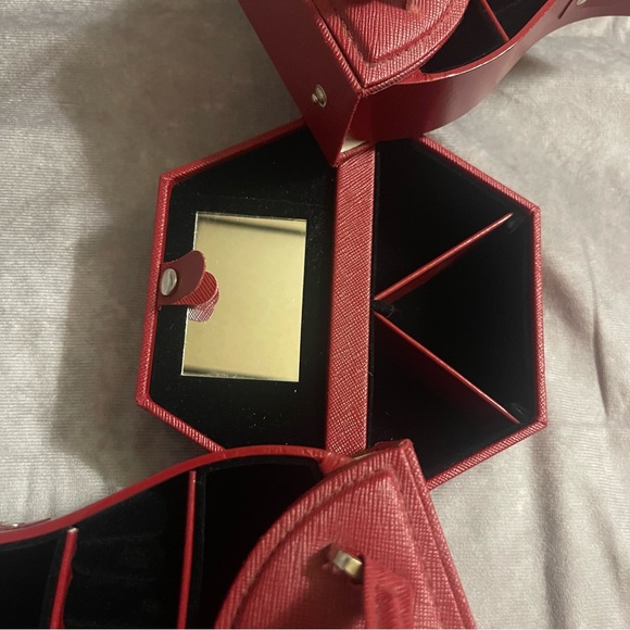 Red Hexagon Jewelry Box - Folding Origami Style - Medium SZ - Picture 8 of 10